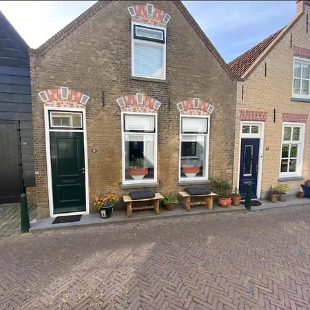 Bed & Breakfast Catharina's Place 3*